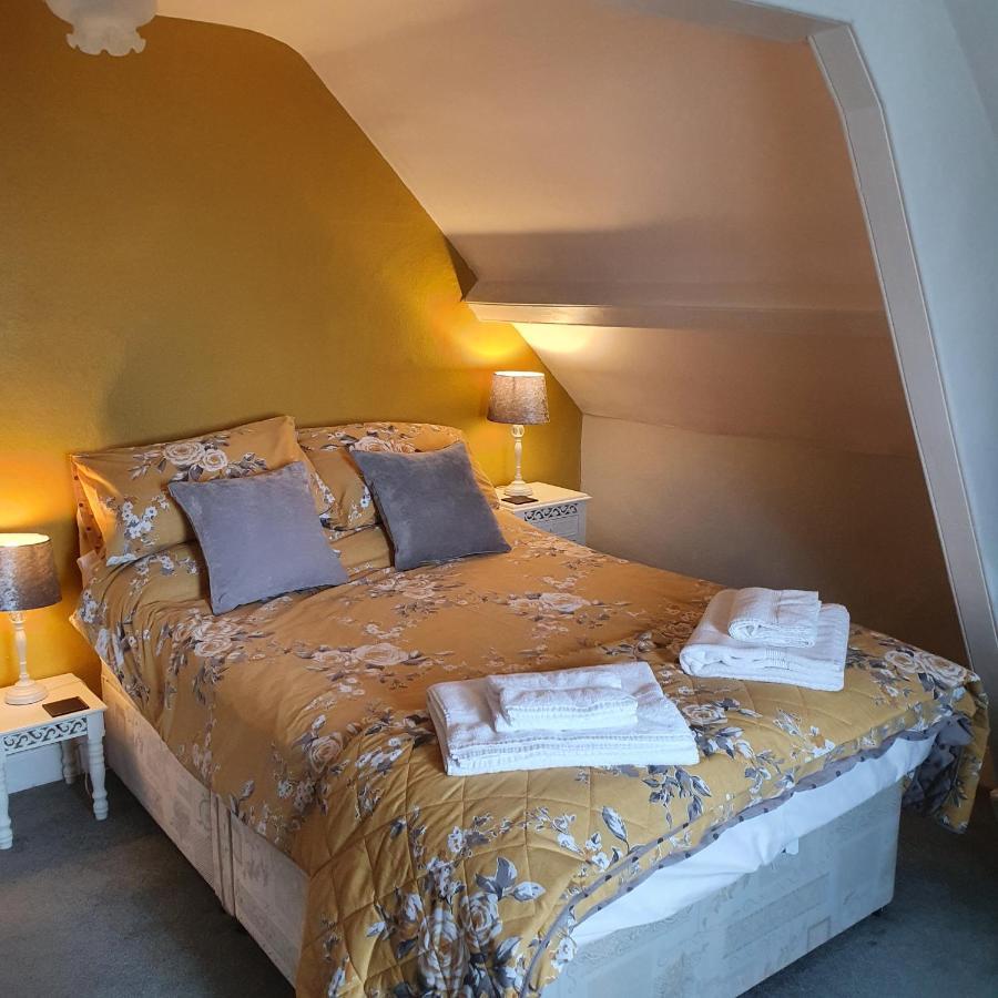 Pendyffryn Manor Bed & Breakfast Little Haven Ngoại thất bức ảnh