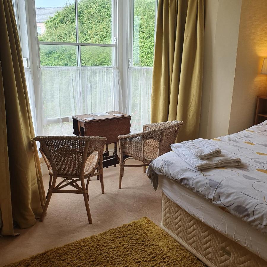 Pendyffryn Manor Bed & Breakfast Little Haven Ngoại thất bức ảnh