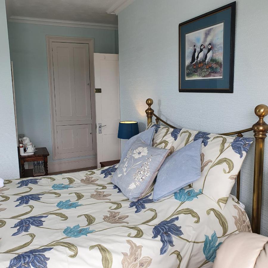 Pendyffryn Manor Bed & Breakfast Little Haven Ngoại thất bức ảnh