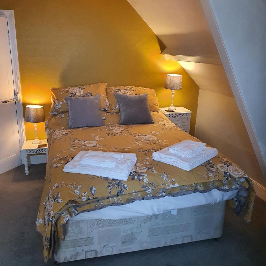 Pendyffryn Manor Bed & Breakfast Little Haven Ngoại thất bức ảnh