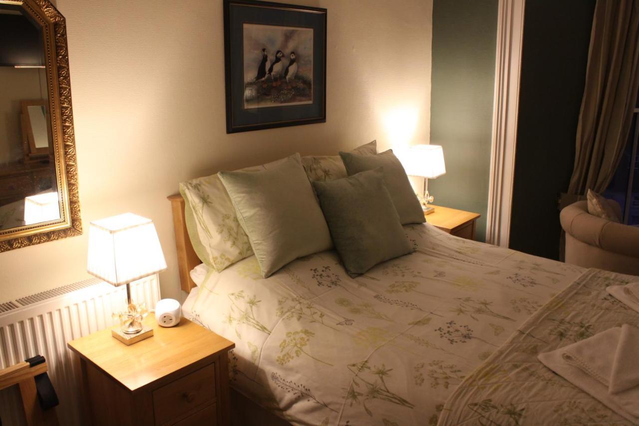 Pendyffryn Manor Bed & Breakfast Little Haven Ngoại thất bức ảnh